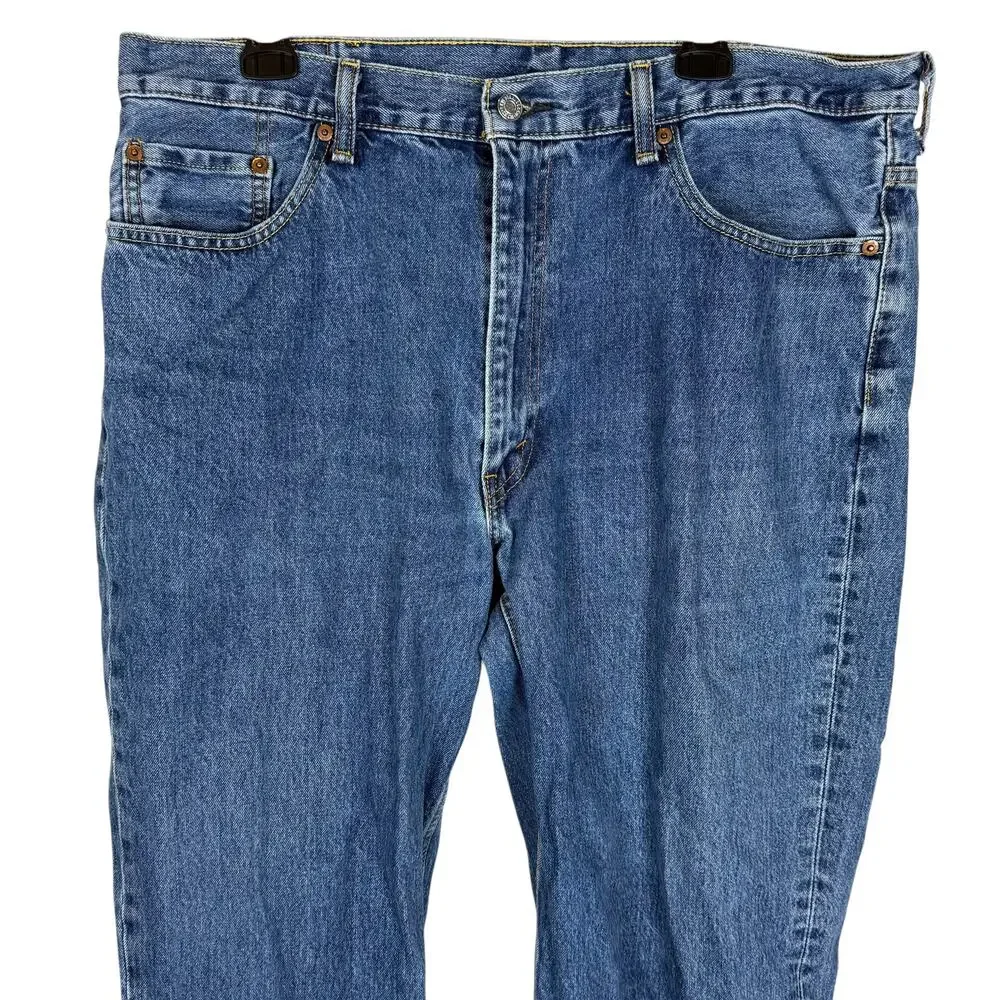 Levi's 550 Mens 39x32 Blue Denim‎ Medium Wash Relaxed Fit Straight Leg Zip Fly